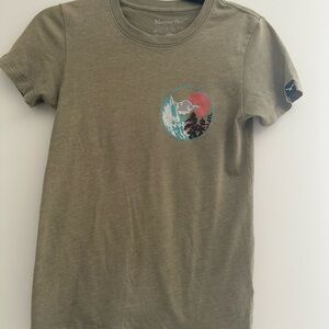 Moosejaw Mountain Graphic Tee Olive Green Gorp Core S